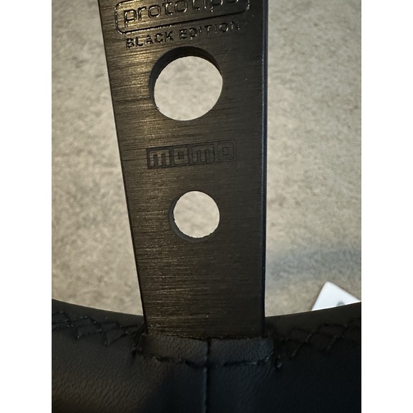 MOMO prototipo P5 Black Edition 350mm 14' Genuine Leather Sport Steering Wheel - Picture 9 of 12